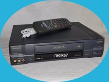 Videoregistratore stereo VHS