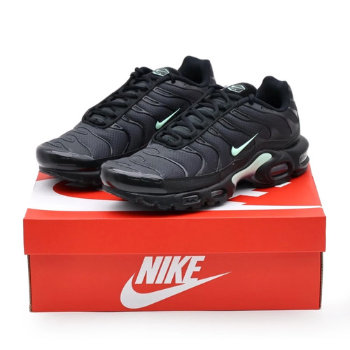 Dm0032 029 nike - dm0032-029, plus