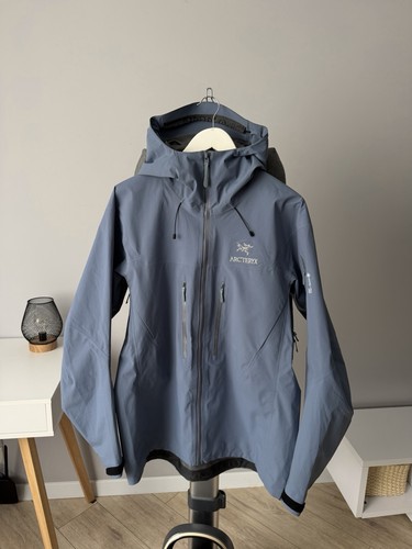 Vintage arc teryx - arc’teryx, sawyer