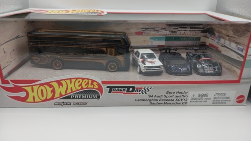 Hot wheels track - track, day