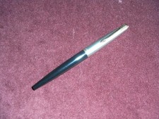 PARKER 45 BLACK E CROME FOUNTAIN PEN STILOGRAFICA PENNINO "F" FRANCE 1960