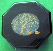 JAPANESE JEWERERY BOX WITH CARILLON. COFANETTO OTTAGONALE GIAPPONESE PORTAGIOIE.