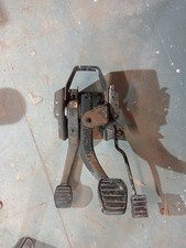 Pedaliera Ford Escort MK1