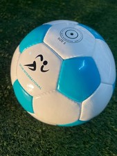 Pallone da calcio cucito a