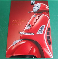 Per PIAGGIO VESPA 250 IE GTS SCOOTER PUBBLICITA DEPLIANT BROCHURE CATALOGUE .