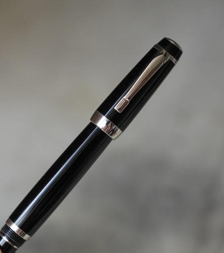 Rare elegant stylo roller - rare,