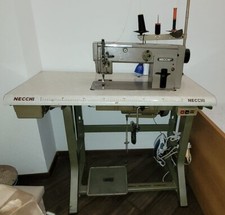 Macchina da cucire industriale