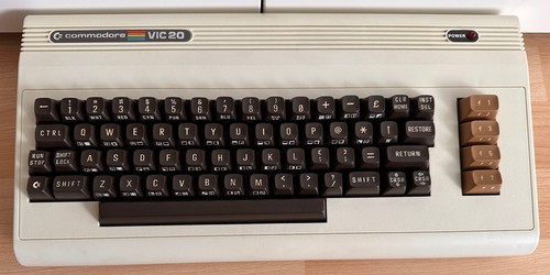 Commodore vic testato - 20,,