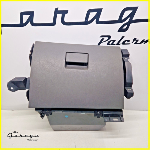 Cassetto vano portaoggetti - cassetto,