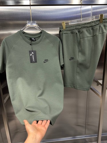 Nike completo uomo nuova - nike,