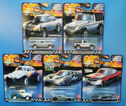 Hot wheels premium - hot,