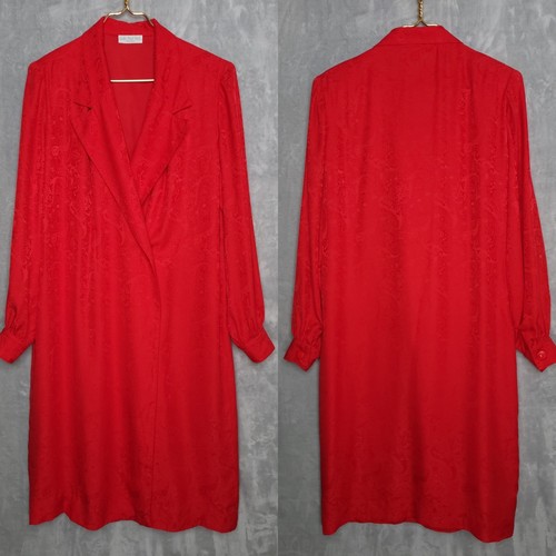 Vintage red floral - floral, embossed