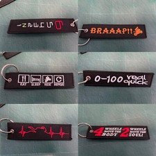 portachiave tessuto ricamato