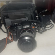 Sony Alpha DSLR-A200 10,2