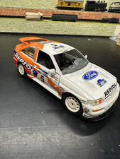 Escort RS cosworth Burago rally 1/24