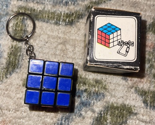 Vintage rubik cube keychain - rubik's,