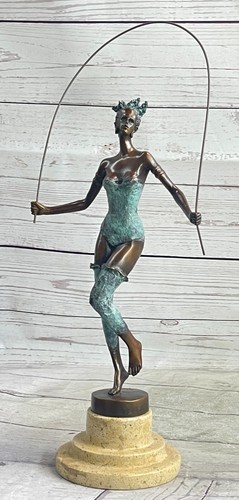 Stupenda statua art nouveau - stupenda,