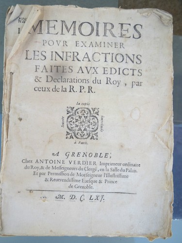 Mémoires pour examiner les - pour,
