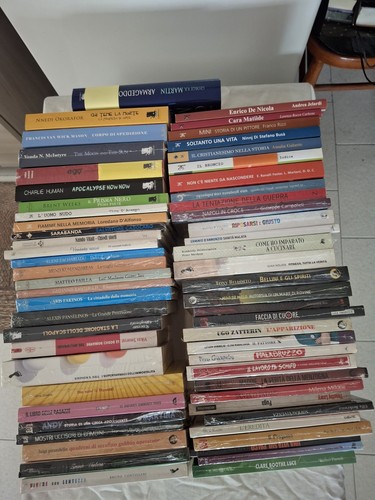 Lotto stock libri vari - di, 58