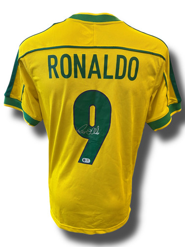 Ronaldo nazario signed brazil - signed,