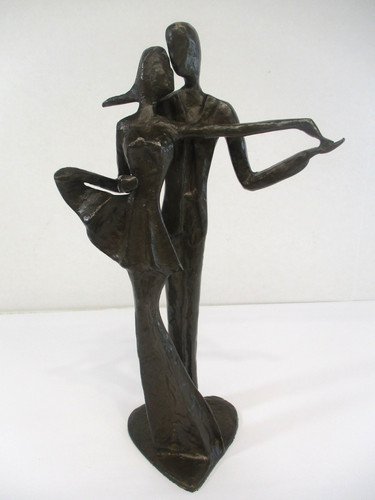 Statuina coppia danzante