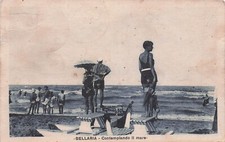 24-70A) CARTOLINA BELLARIA CONTEMPLANDO IL MARE ANIMATA PATTINO VIAGGIATA RIMINI