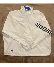 ADIDAS NEW CLASSICS