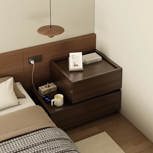 Comodino semplice bordo