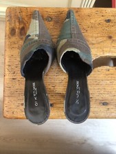 Mules sabot mimetiche vintage con tacco