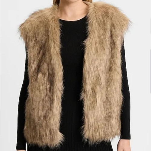 3127 nwt express faux fur - 3127,