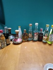 11 Bottiglie Mignon Da Collezione 