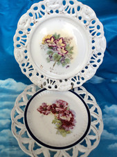 RARA COPPIA ANTICHI PIATTI PORCELLANA INGLESE 1800 FLOREALI BORDO TRAFORATO