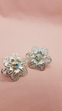 Orecchini perno fiore pizzo - a,
