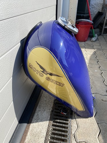 Serbatoio moto guzzi - serbatoio,