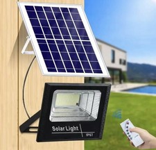Proiettore solare a LED con