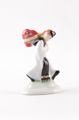 Herend ragazzo del folklore - del,
