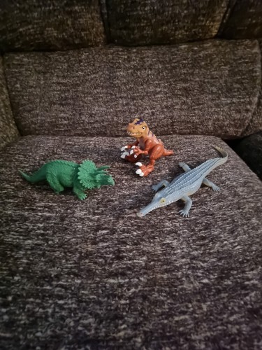 Dinosauri giocattolo - 3,