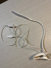 Lampada LED da tavolo con clip e cavo USB bianca