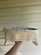 Letto cesto tasso a dondolo