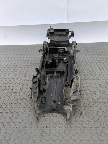 Carena sottocoda honda - /,