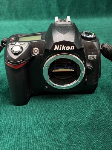 Solo corpo fotocamera nikon - solo,
