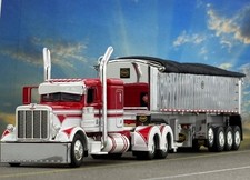 1/64 DCP PETERBILT 389 CON