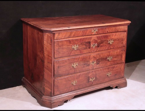 Cassettone lastronato