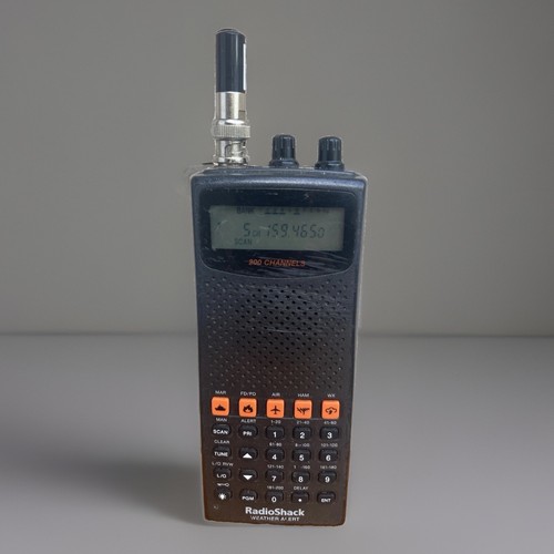 Radio shack pro - radio, pro-82
