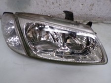Faro NISSAN Almera N16 Faro