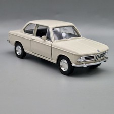 Modellino auto BMW 2002 ti