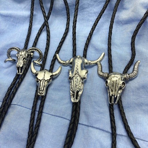 Collana cravatta testa - , di
