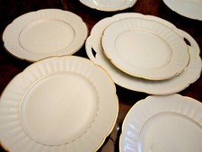 Servizio Piatti porcellana bianca Seltman Weiden Bavaria,decoro oro zecchino