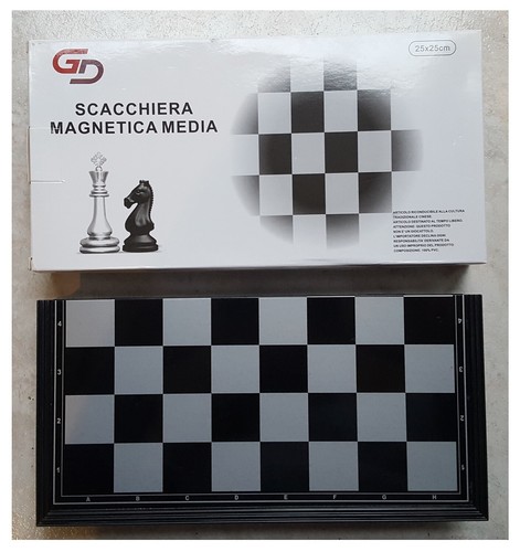 Scacchi magnetici nuovi