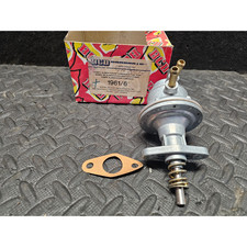 1961 72097750 fuel pump - fuel,